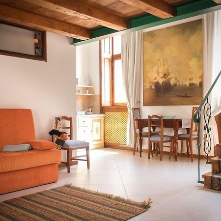 5 Comfortable Apartment Near Old Town Center Timişoara Exteriör bild