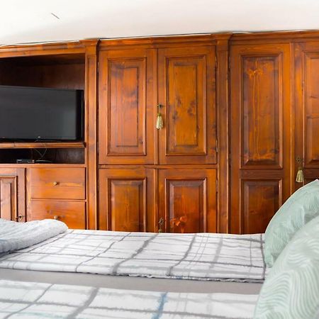 5 Comfortable Apartment Near Old Town Center Timişoara Exteriör bild
